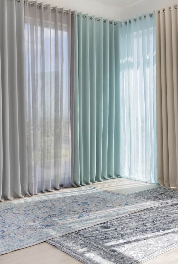 Curtains Curtains