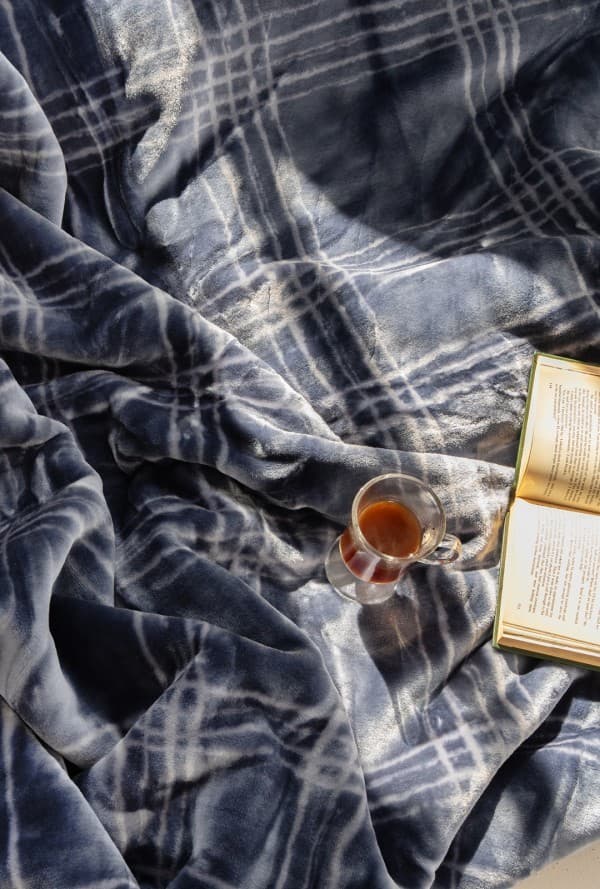 Blankets & Throws Blankets & Throws