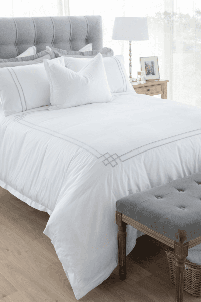 GENEVIEVE WHITE DUVET COVER SET GENEVIEVE WHITE DUVET COVER SET