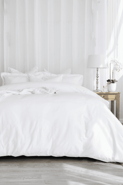 CHLOE WHITE DUVET COVER SET CHLOE WHITE DUVET COVER SET